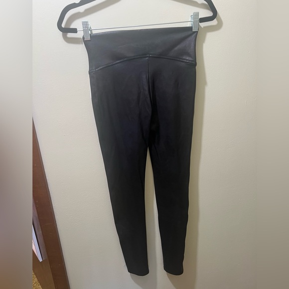 Spanx Faux Leather Leggings - Picture 2 of 5